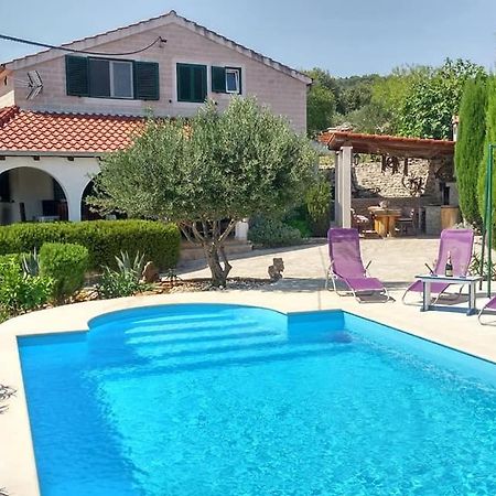 Charming Villa Nika With The Pool Supetar Ngoại thất bức ảnh